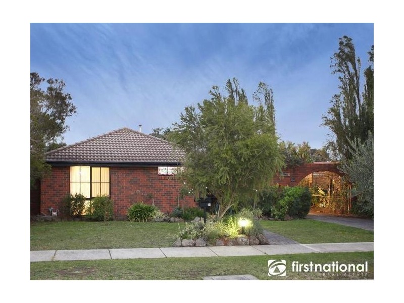 24 Guildford Crescent, Narre Warren VIC 3805