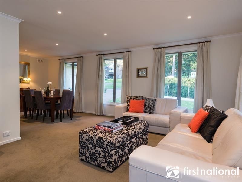 34 Elgin Street, Berwick VIC 3806