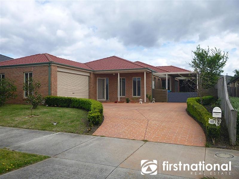 123 Majestic Boulevard, Cranbourne VIC 3977
