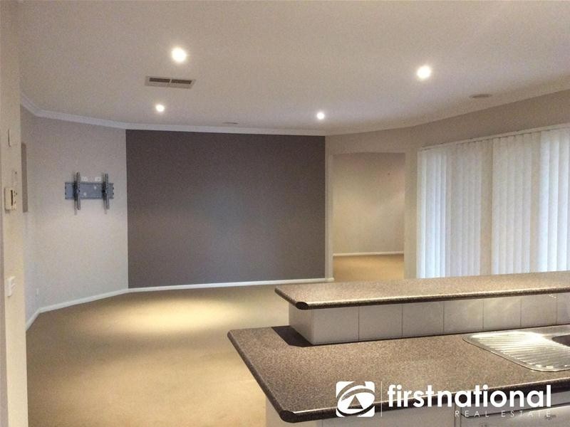 123 Majestic Boulevard, Cranbourne VIC 3977