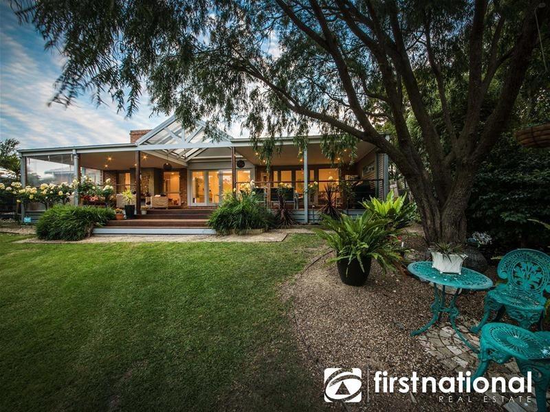 3 Travis Court, Berwick VIC 3806