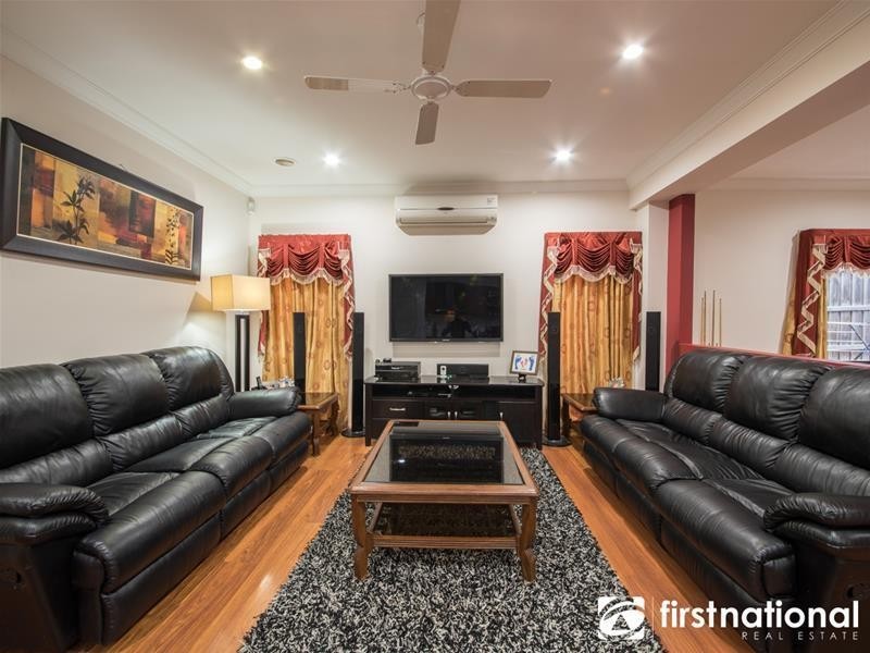 10 Devaney Avenue, Lynbrook VIC 3975