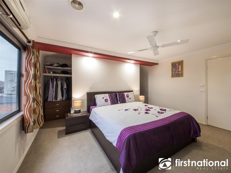 10 Devaney Avenue, Lynbrook VIC 3975