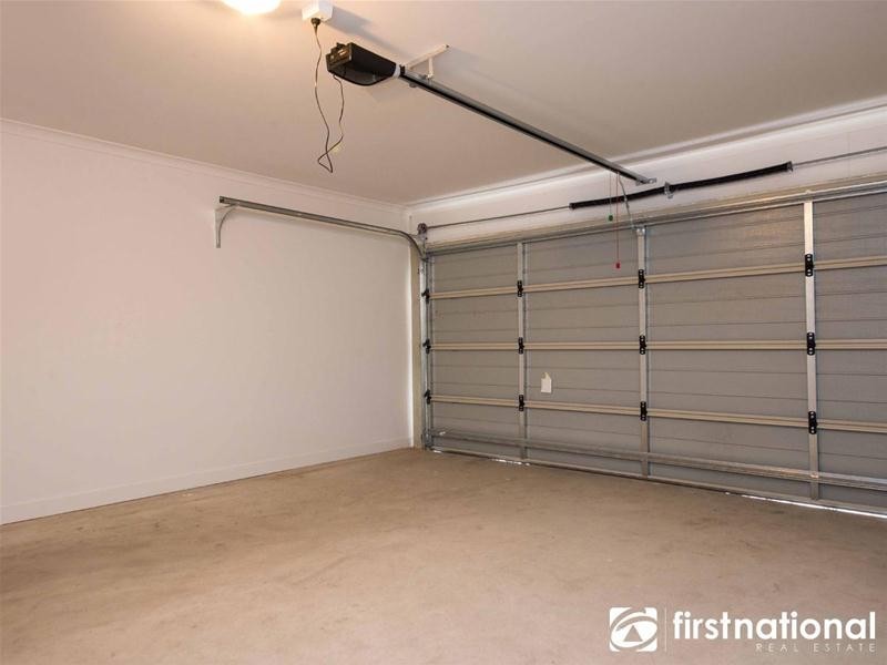 42 Bacchus Road, Cranbourne West VIC 3977