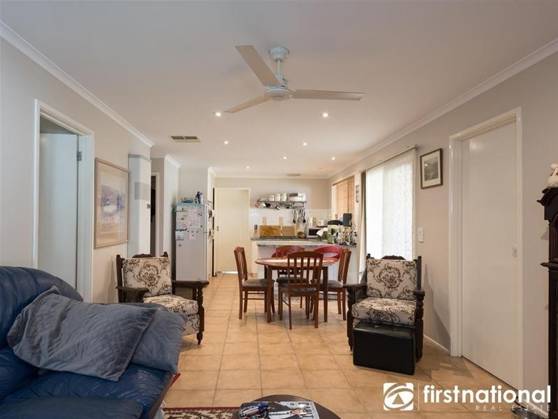 28 Broadhurst Road, Pakenham VIC 3810