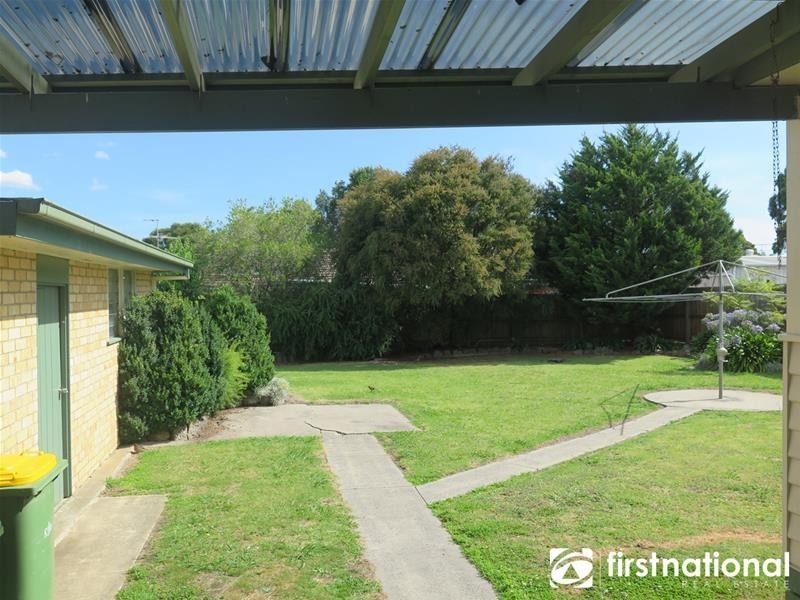 4 Henty Street, Pakenham VIC 3810