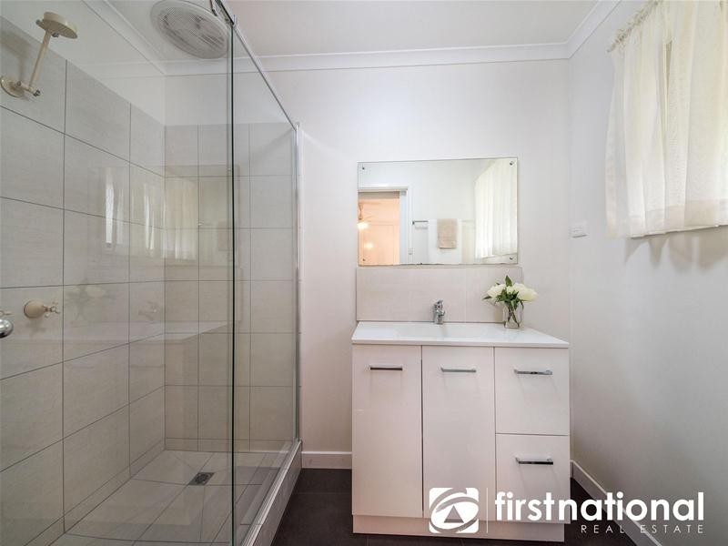 11 Ahern Road, Pakenham VIC 3810