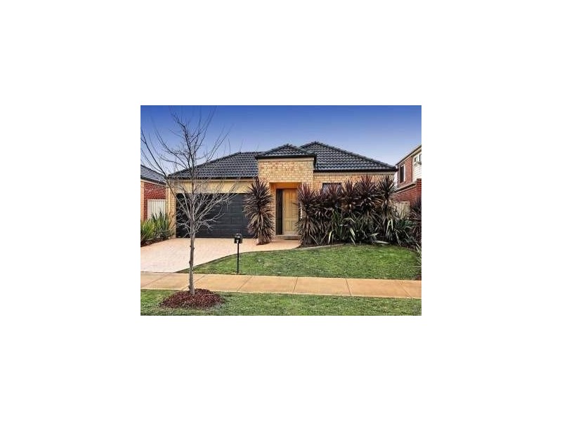 6 LaTrobe Avenue, Pakenham VIC 3810