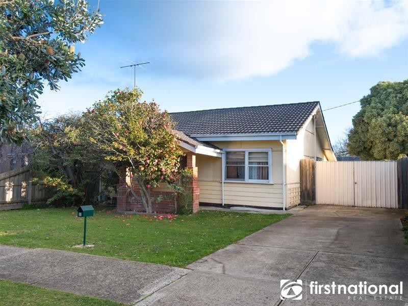 51 Henry Street, Pakenham VIC 3810