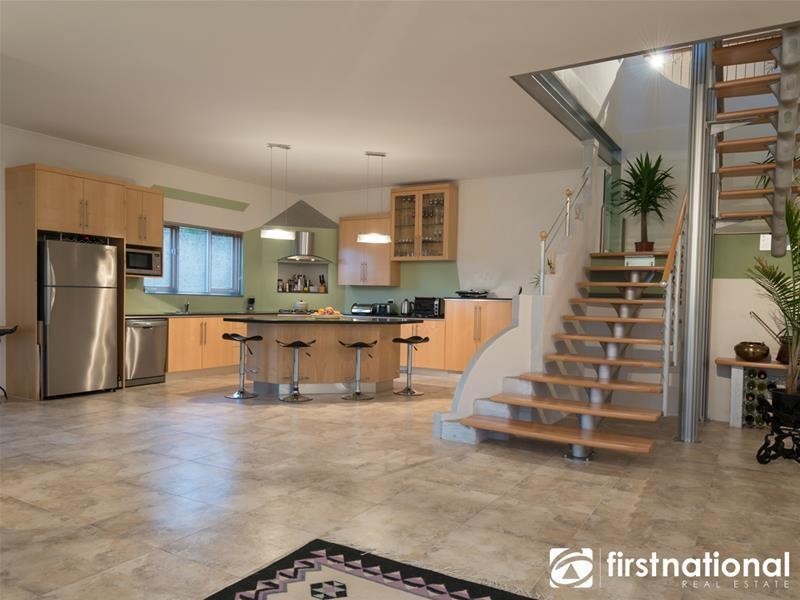 41 Montbrae Circuit, Narre Warren North VIC 3804