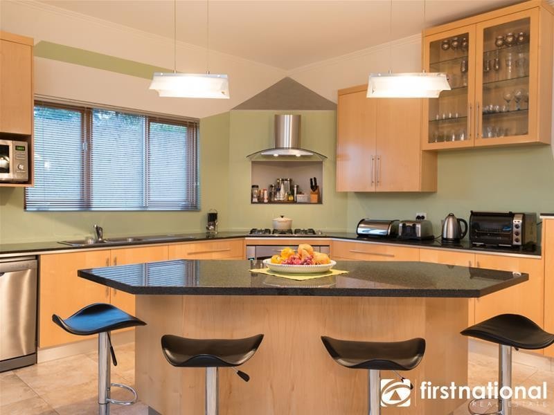 41 Montbrae Circuit, Narre Warren North VIC 3804