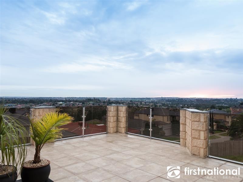 41 Montbrae Circuit, Narre Warren North VIC 3804