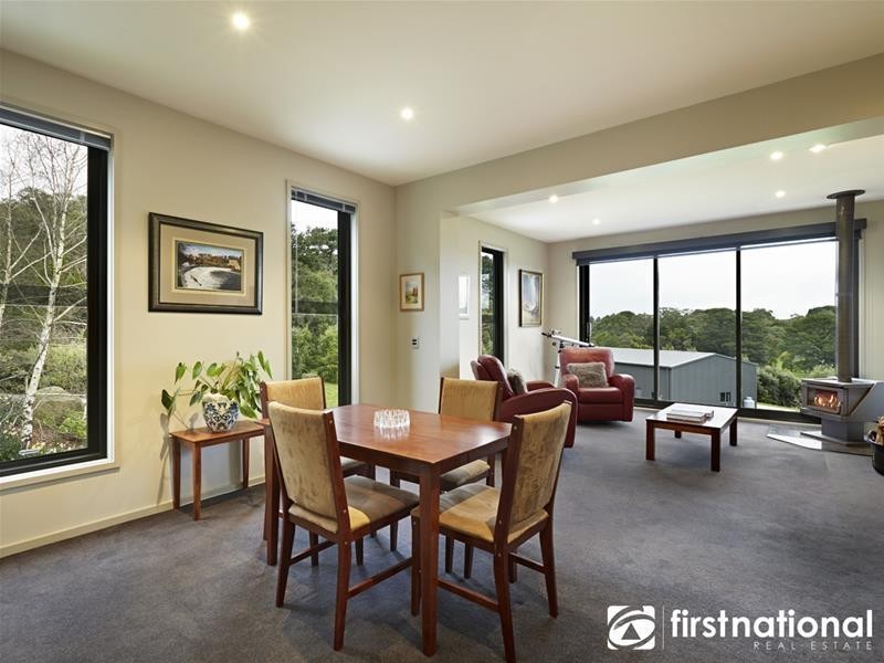 195 Split Rock Road, Beaconsfield Upper VIC 3808