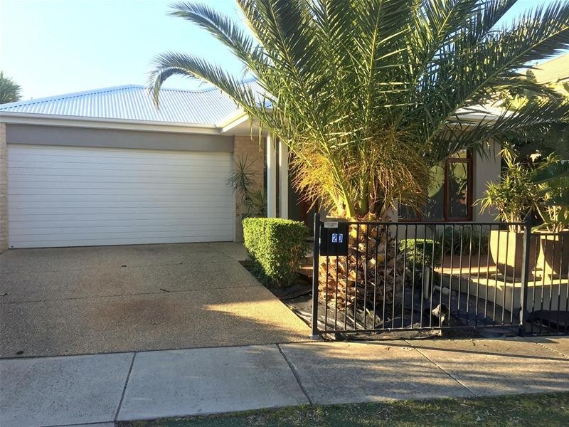 20 Carbine Way, Lyndhurst VIC 3975