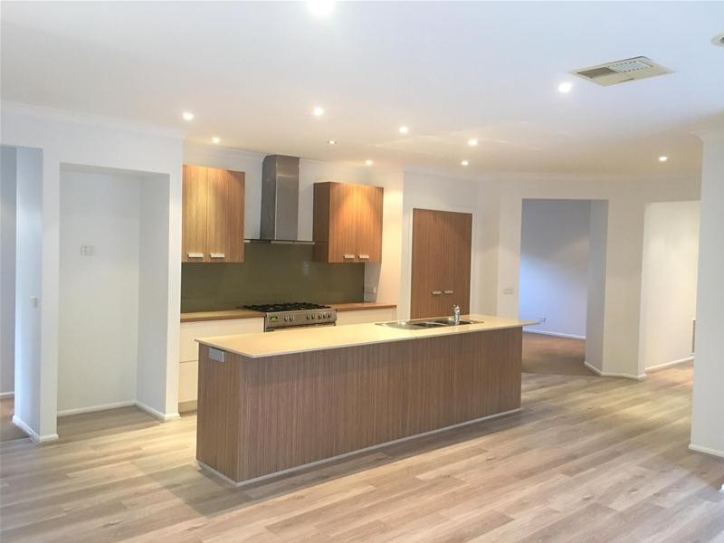 20 Carbine Way, Lyndhurst VIC 3975