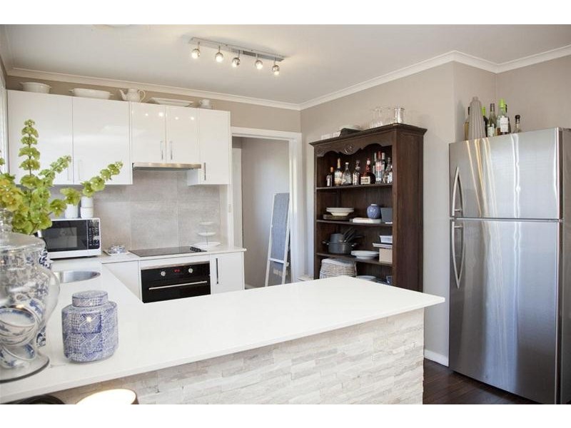 1/84 Sweeney Drive, Narre Warren VIC 3805