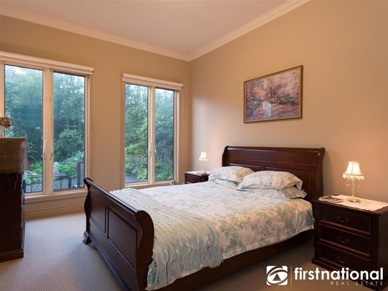 266 Red Hill  Road, Beaconsfield Upper VIC 3808