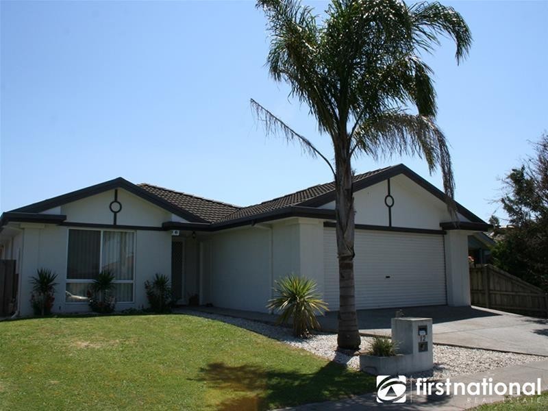 12 Benor Court, Pakenham VIC 3810
