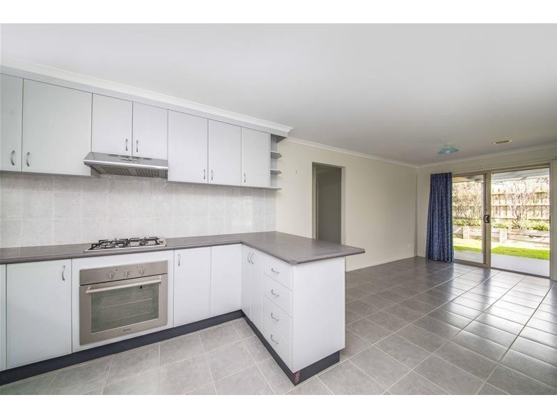 1/8 Broadhurst Road, Pakenham VIC 3810