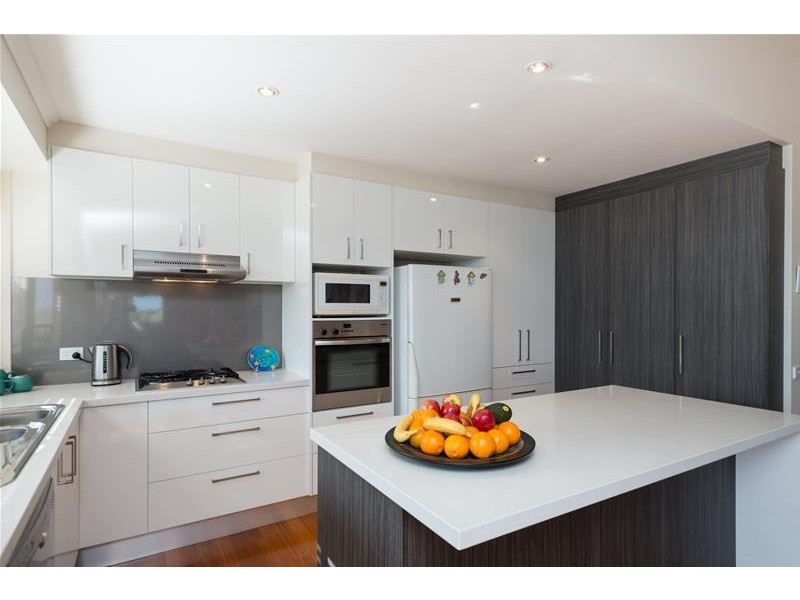 17 Benmara Crest, Narre Warren South VIC 3805