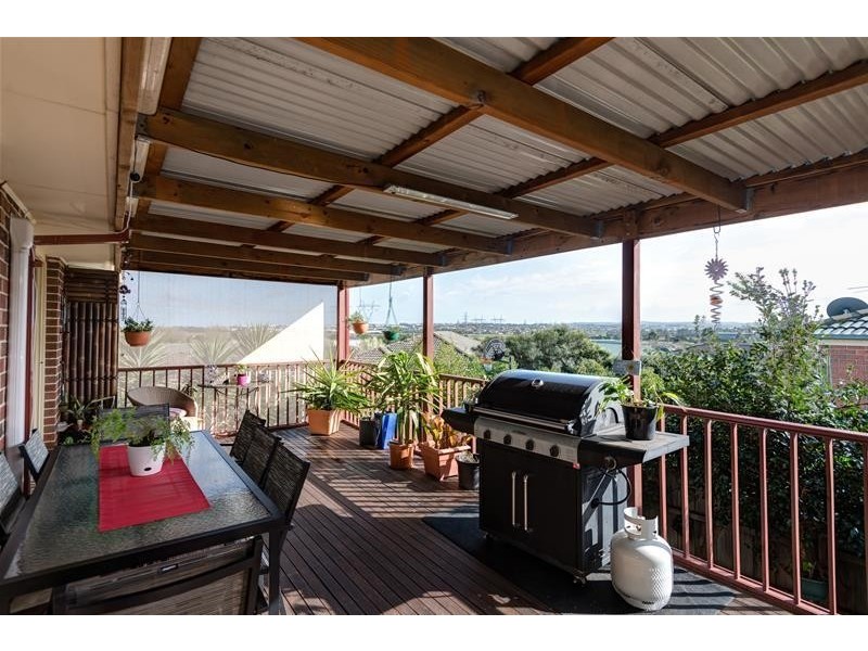 17 Benmara Crest, Narre Warren South VIC 3805