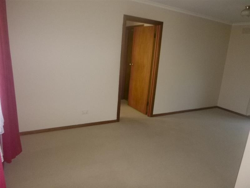 42 Woods Street, Beaconsfield VIC 3807