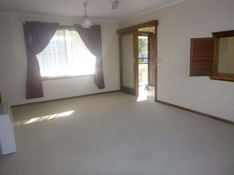 42 Woods Street, Beaconsfield VIC 3807