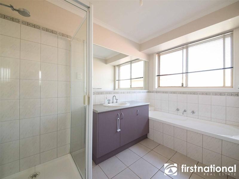 3 Mason Mews, Pakenham VIC 3810