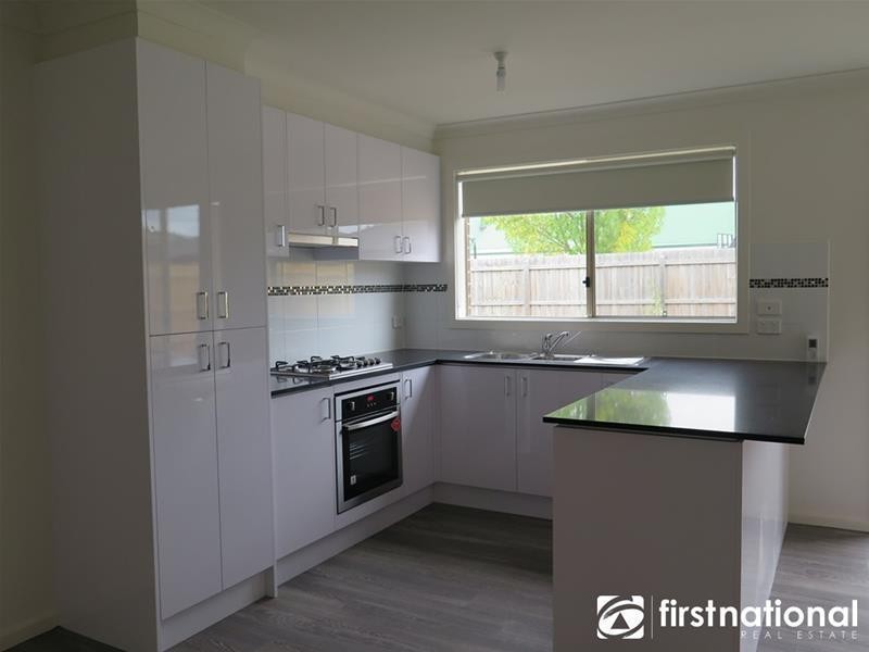 7/3-5 Melissa Way, Pakenham VIC 3810