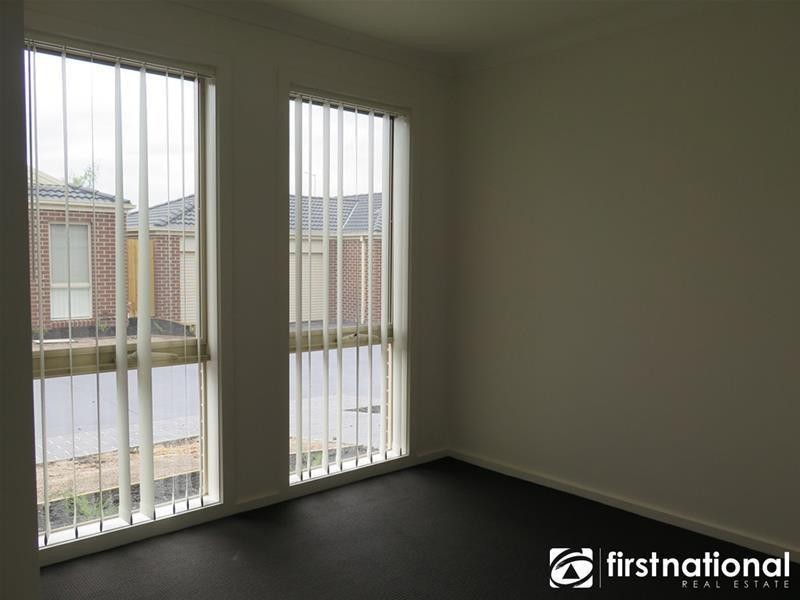 7/3-5 Melissa Way, Pakenham VIC 3810