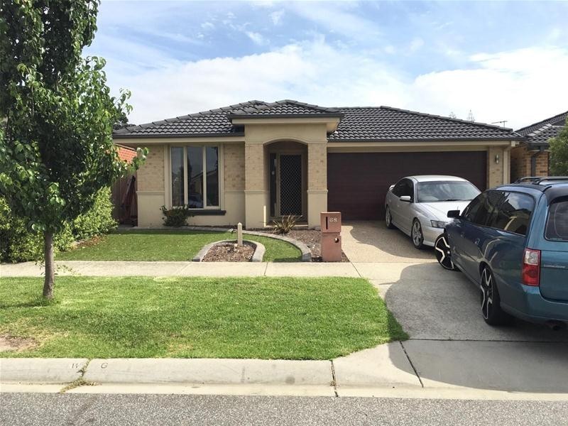 68 Melissa Way, Pakenham VIC 3810