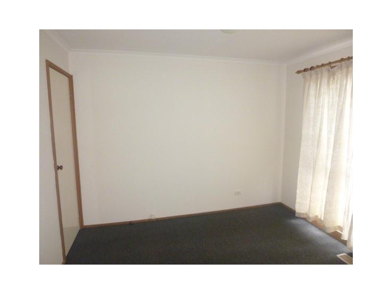 104 Racecourse Road, Pakenham VIC 3810