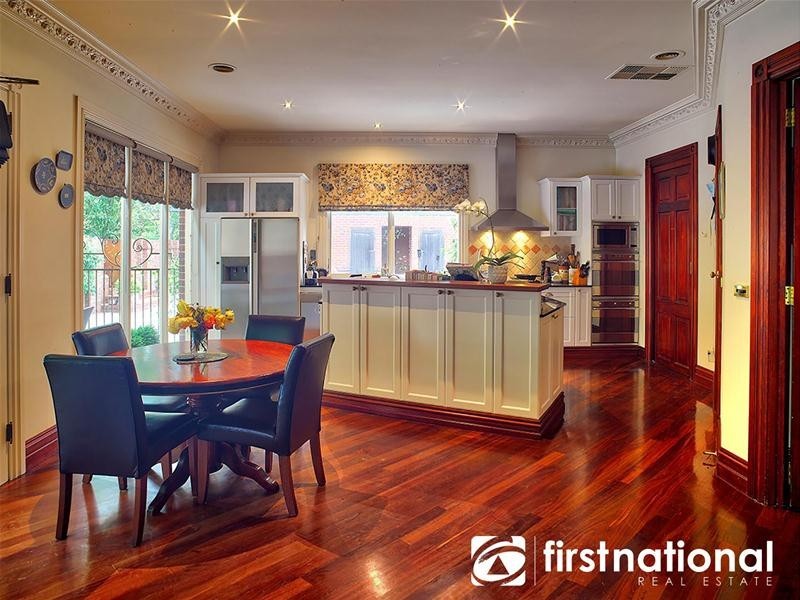 3 Ladd  Square, Emerald VIC 3782