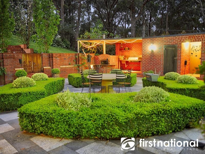 3 Ladd  Square, Emerald VIC 3782