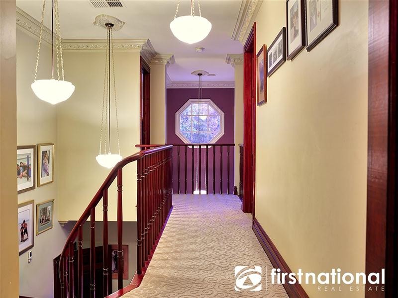 3 Ladd  Square, Emerald VIC 3782