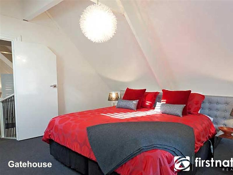 3 Ladd  Square, Emerald VIC 3782