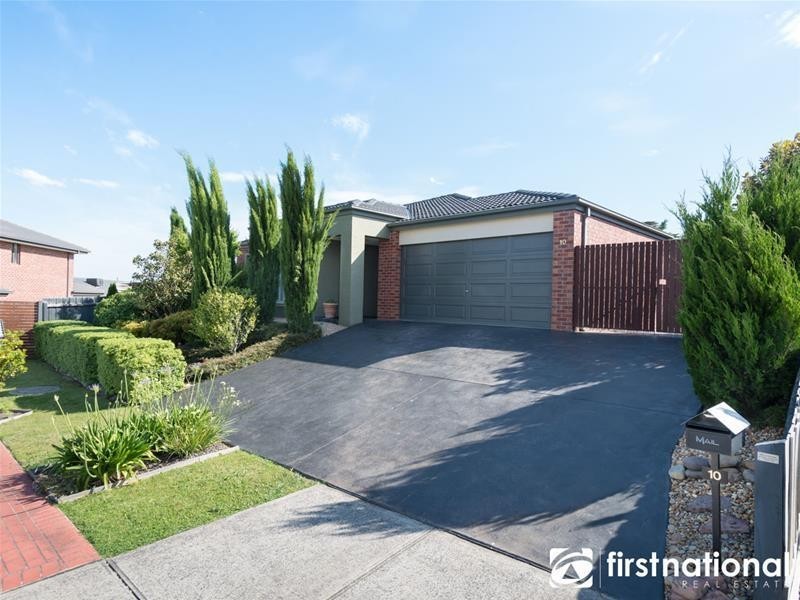 10 Daventry Court, Berwick VIC 3806