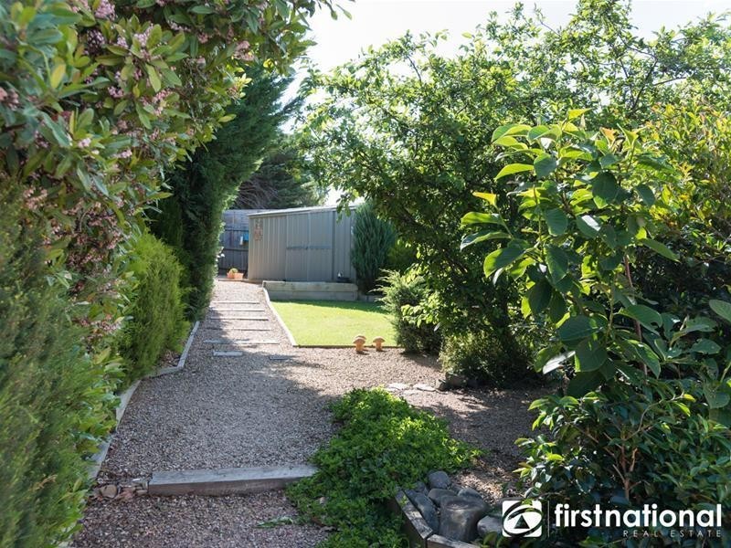 10 Daventry Court, Berwick VIC 3806