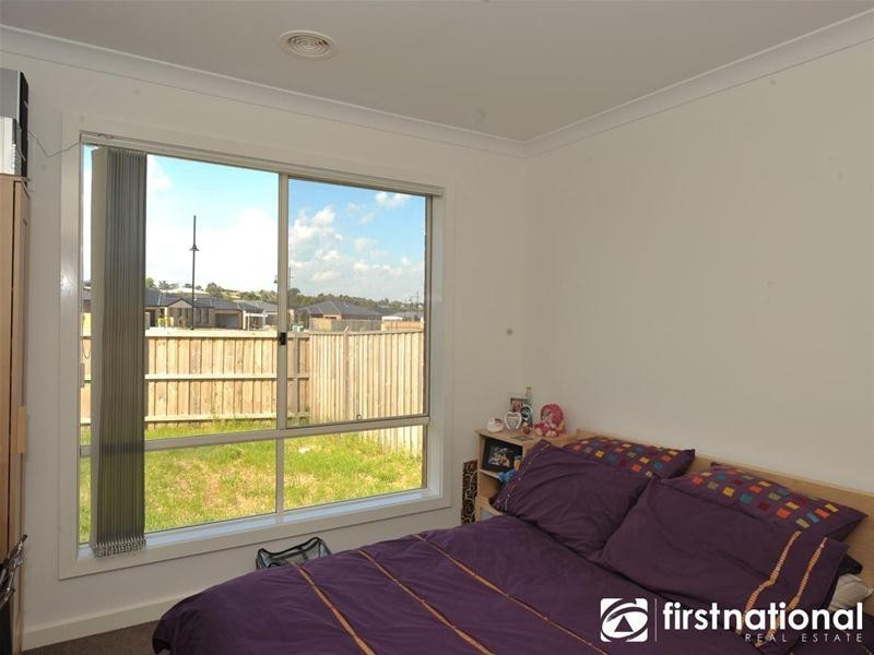 4 Tiffany Close, Pakenham VIC 3810