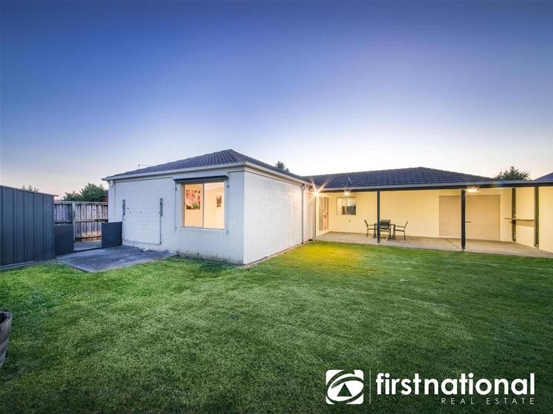 23 Catherine Place, Pakenham VIC 3810