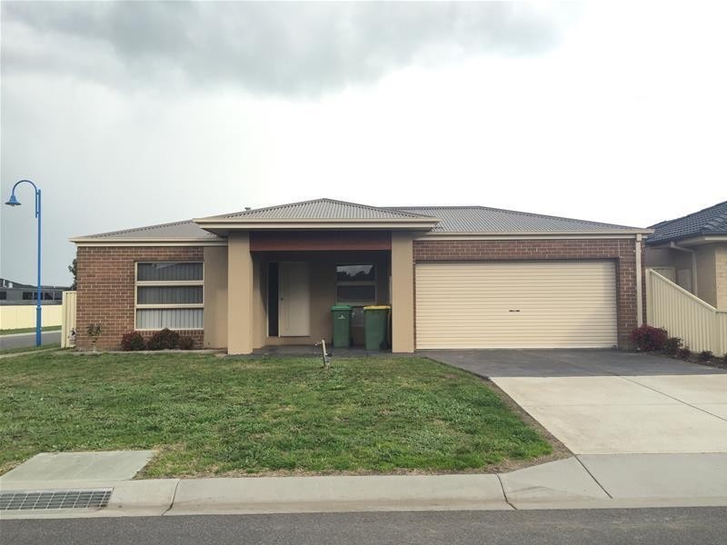 41 Salvia Avenue, Pakenham VIC 3810