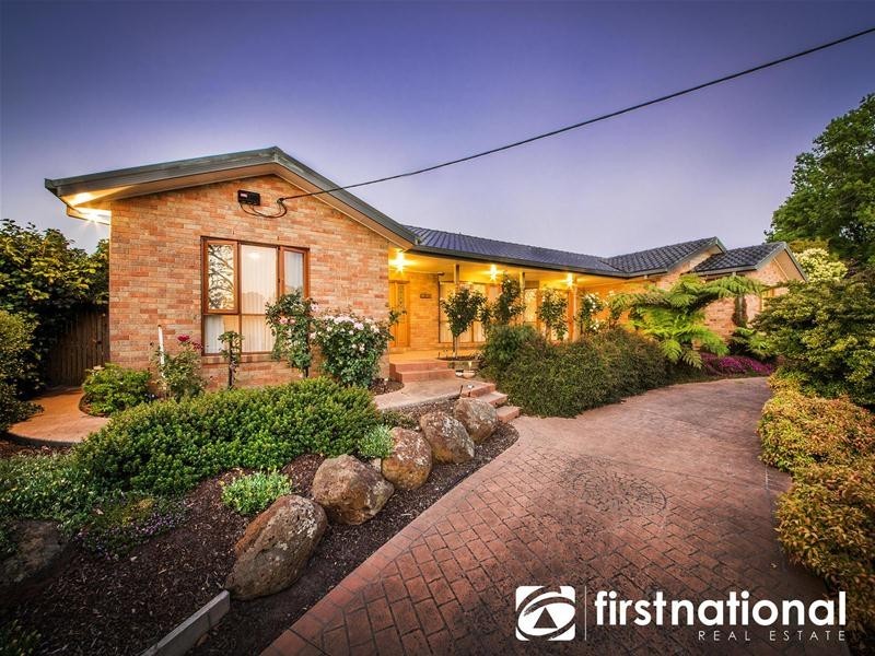 17 Brisbane Street, Berwick VIC 3806