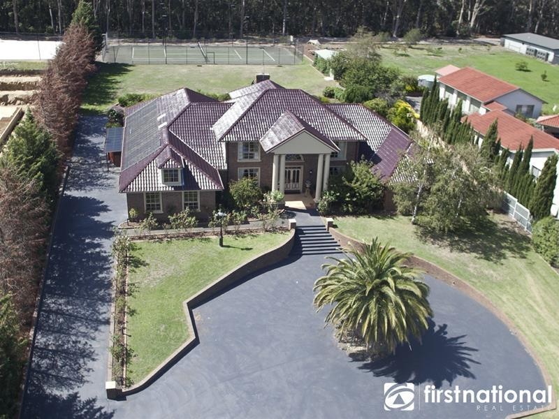 42-43 Caithwill Court, Narre Warren North VIC 3804