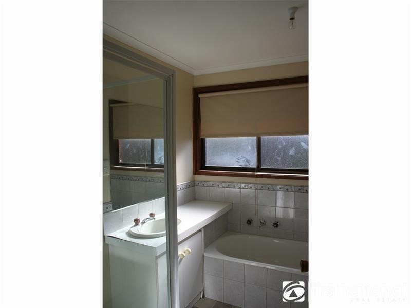 2/55 Main Street, Pakenham VIC 3810