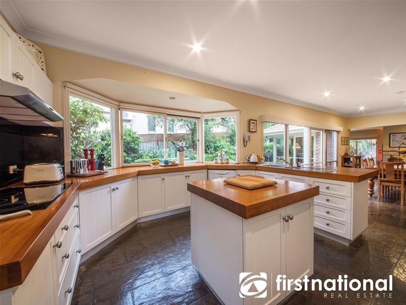 30 Christine Avenue, Berwick VIC 3806