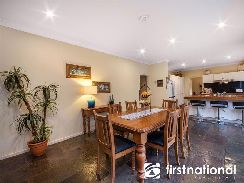 30 Christine Avenue, Berwick VIC 3806