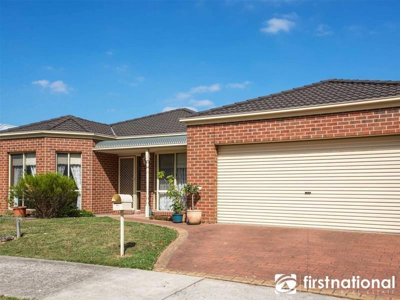 38 Stockmans Circuit, Pakenham VIC 3810