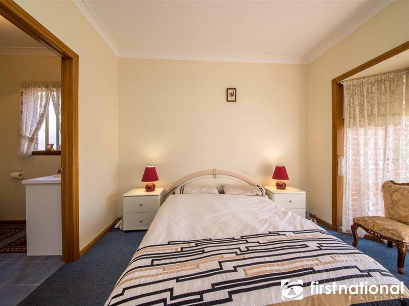 38 Stockmans Circuit, Pakenham VIC 3810