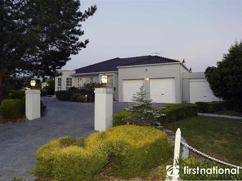 49-51 Fontaine Terrace, Narre Warren North VIC 3804