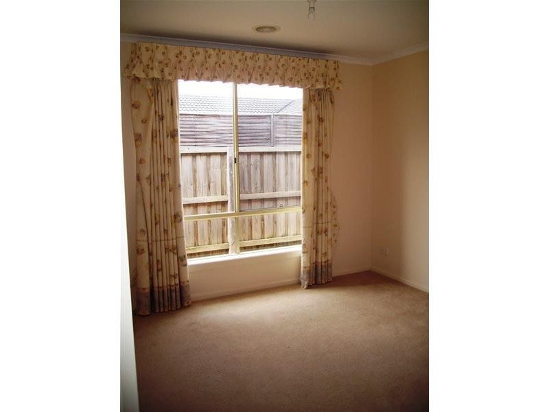 6 Baronessa Avenue, Narre Warren South VIC 3805